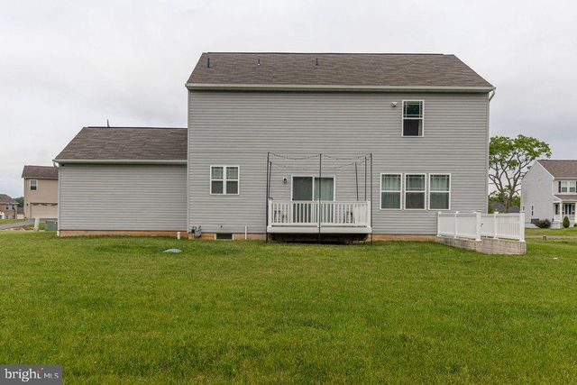174 PARADISE VIEW DR, Greencastle, PA 17263