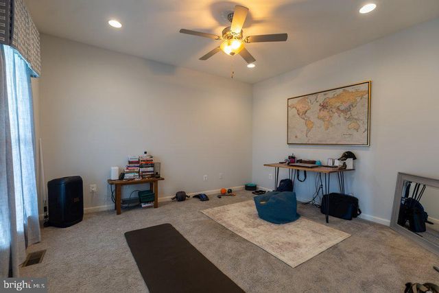 174 PARADISE VIEW DR, Greencastle, PA 17263