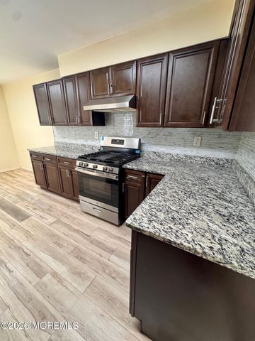 1202 Green Hollow Drive 1202, Iselin, NJ 08830