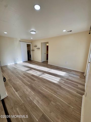 1202 Green Hollow Drive 1202, Iselin, NJ 08830