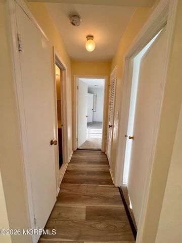 1202 Green Hollow Drive 1202, Iselin, NJ 08830