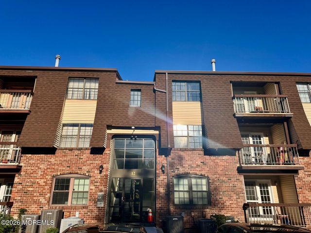 1202 Green Hollow Drive 1202, Iselin, NJ 08830