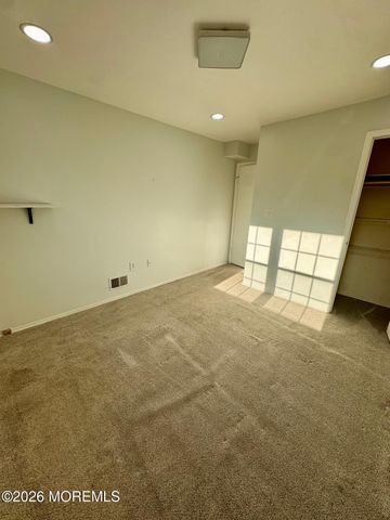 1202 Green Hollow Drive 1202, Iselin, NJ 08830