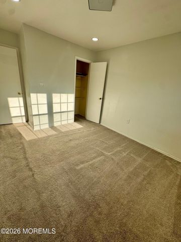 1202 Green Hollow Drive 1202, Iselin, NJ 08830
