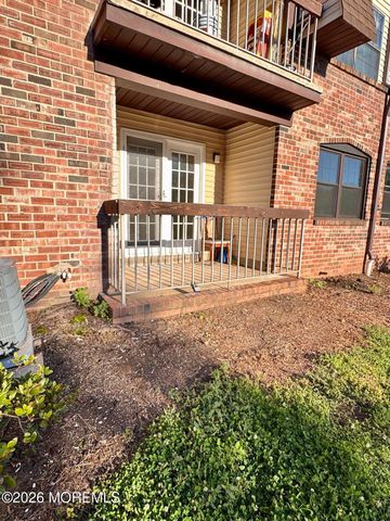 1202 Green Hollow Drive 1202, Iselin, NJ 08830