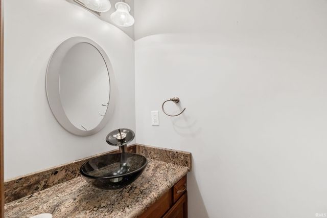 7402 Abby Marle E, West Lafayette, IN 47906