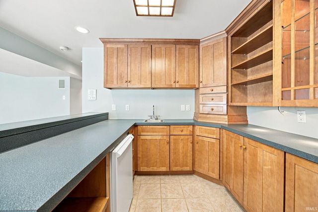 7402 Abby Marle E, West Lafayette, IN 47906