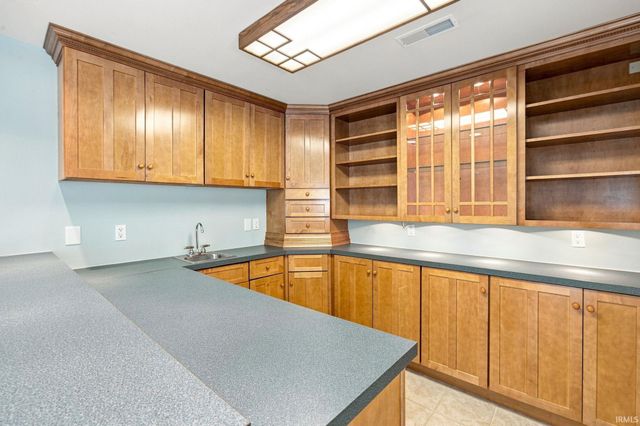 7402 Abby Marle E, West Lafayette, IN 47906