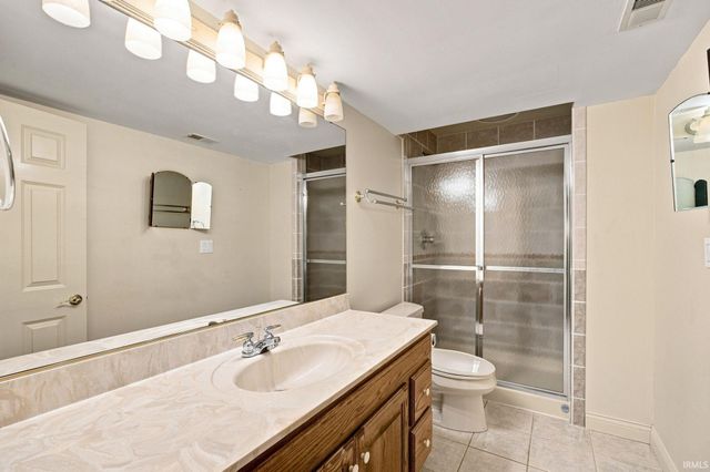 7402 Abby Marle E, West Lafayette, IN 47906