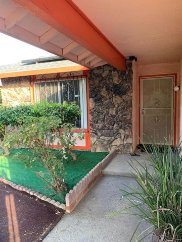 1045 E Taylor Street, San Jose, CA 95112