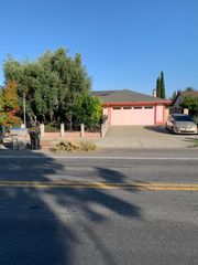 1045 E Taylor Street, San Jose, CA 95112