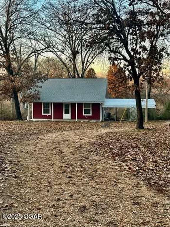 1267 Blackfoot Hollow Road, Anderson, MO 64831