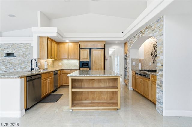 6540 Gossamer Fog Avenue, Las Vegas, NV 89139