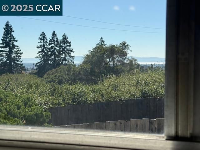 4271 Whittle Ave, Oakland, CA 94602