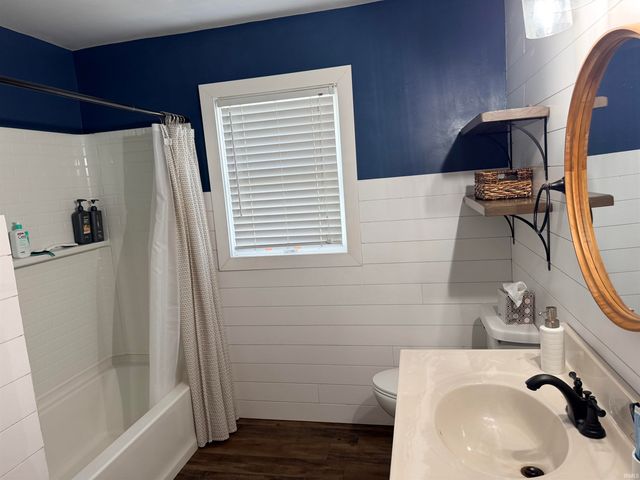 6816 E Jackson Street, Muncie, IN 47303