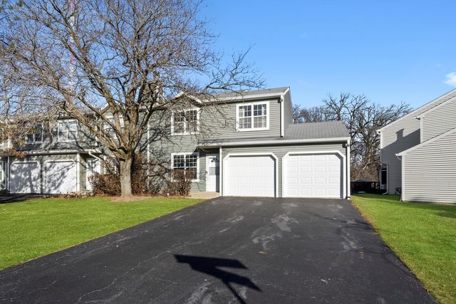 430 Normandie Lane 430, Round Lake Beach, IL 60073