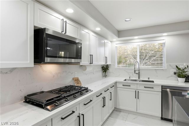 7012 Geese Gathering Street, North Las Vegas, NV 89084