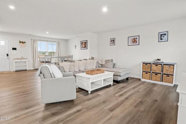 68 Florentine Court, Angier, NC 27501