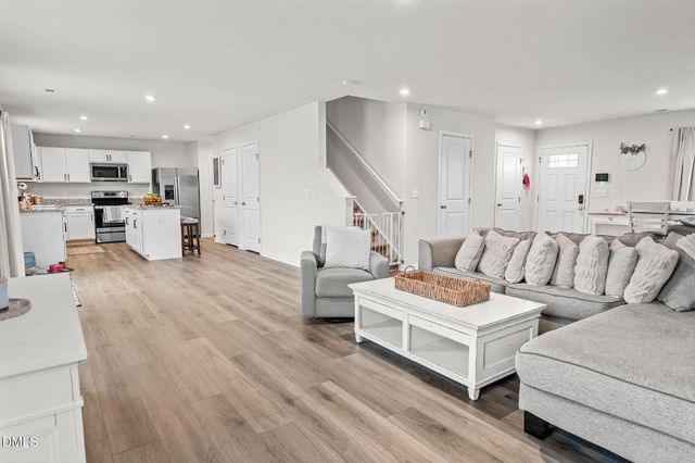 68 Florentine Court, Angier, NC 27501