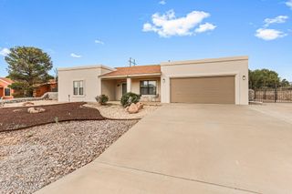 5438 Mirasol Drive, Las Cruces, NM 88007