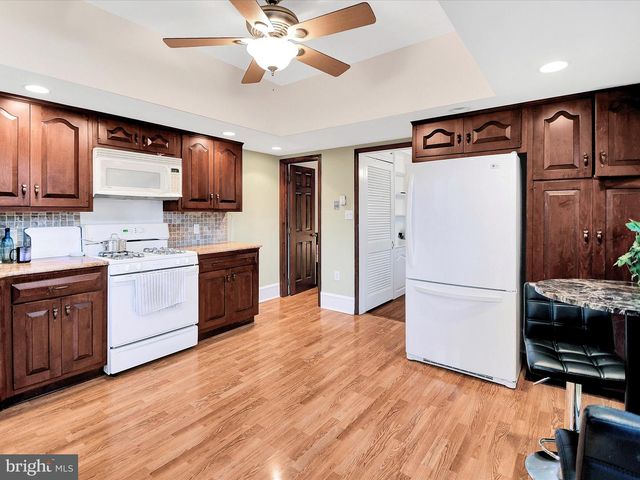 3 BELLS MILL ROAD, Erdenheim, PA 19038