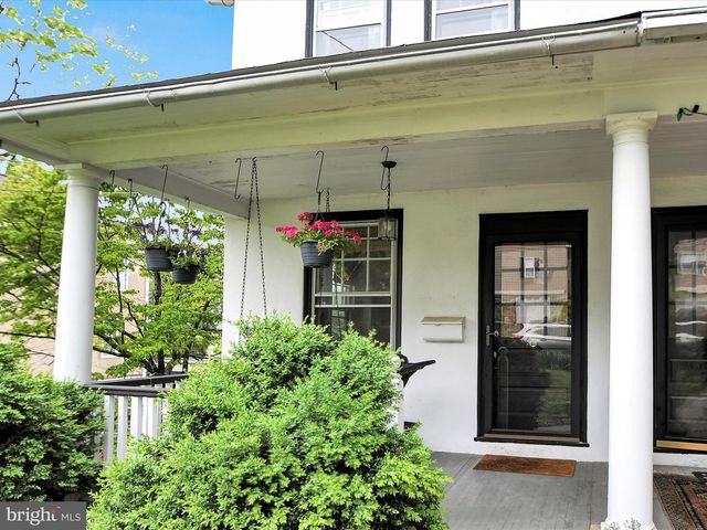 3 BELLS MILL ROAD, Erdenheim, PA 19038