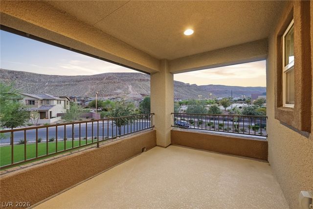 9781 Pyrite Mystery Avenue, Las Vegas, NV 89148