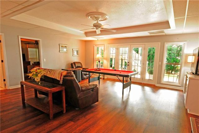 10121 Lakeview Parkway, Villa Rica, GA 30180