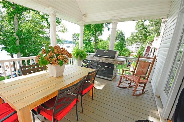 10121 Lakeview Parkway, Villa Rica, GA 30180