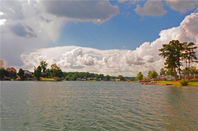 10121 Lakeview Parkway, Villa Rica, GA 30180