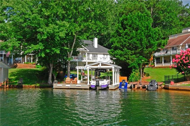 10121 Lakeview Parkway, Villa Rica, GA 30180