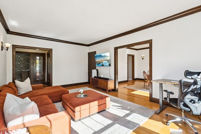 822 Washington Boulevard 3, Oak Park, IL 60302