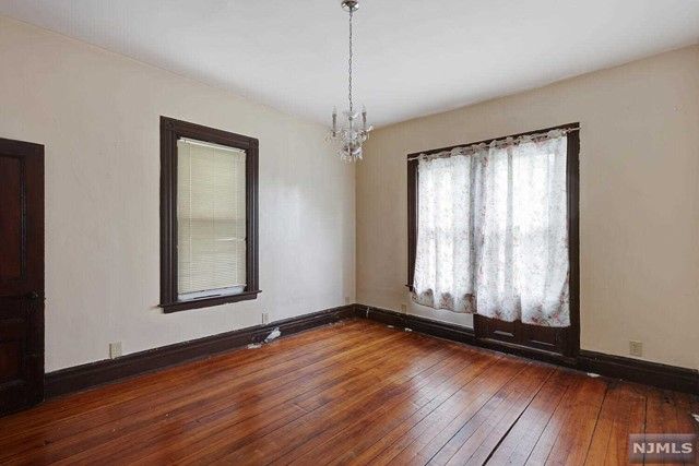 132 South Munn Avenue, East Orange, NJ 07018