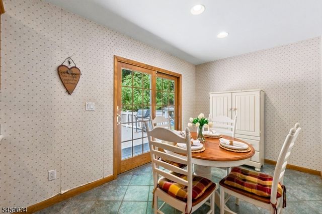 18 Fox Hollow Ct, Vernon Twp., NJ 07462