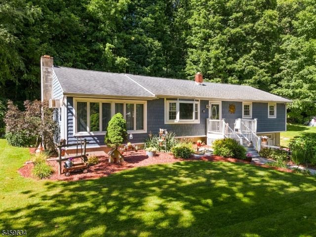 18 Fox Hollow Ct, Vernon Twp., NJ 07462