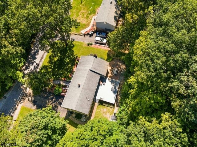 18 Fox Hollow Ct, Vernon Twp., NJ 07462
