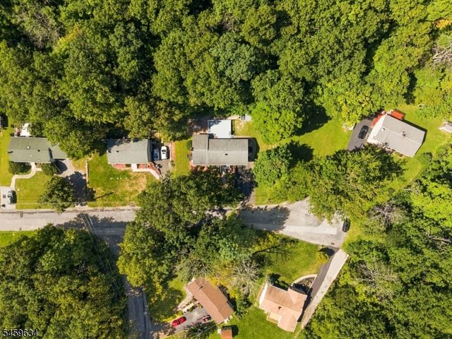 18 Fox Hollow Ct, Vernon Twp., NJ 07462