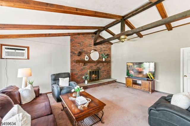 18 Fox Hollow Ct, Vernon Twp., NJ 07462