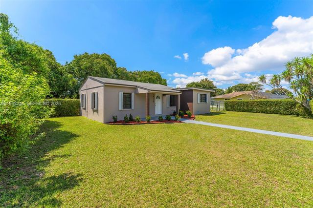 10170 SW 170th Ter, Miami, FL 33157