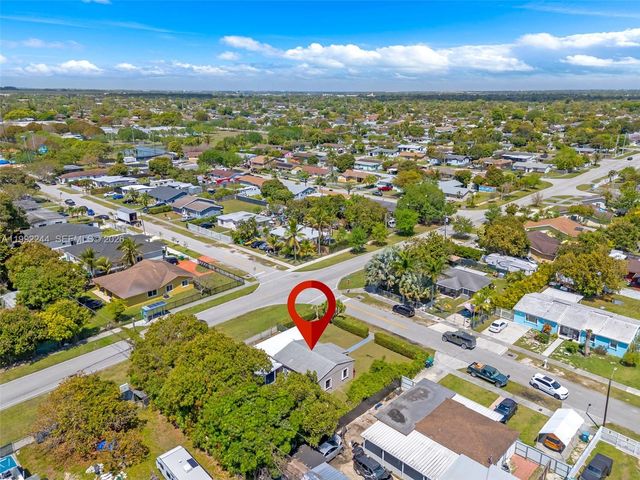 10170 SW 170th Ter, Miami, FL 33157