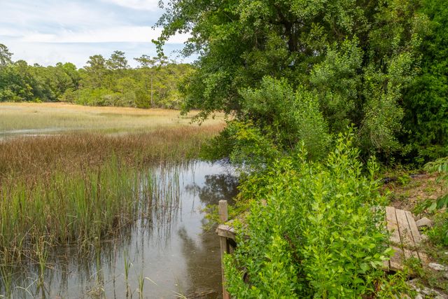 106 Berkshire Drive, Charleston, SC 29492
