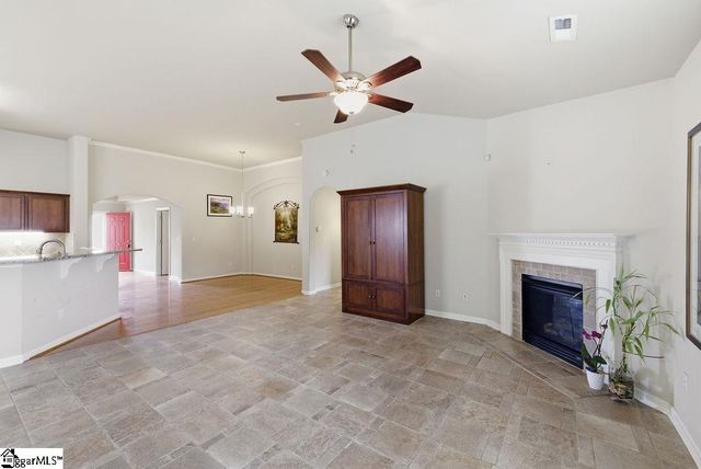 105 Eagles View Court, Easley, SC 29642
