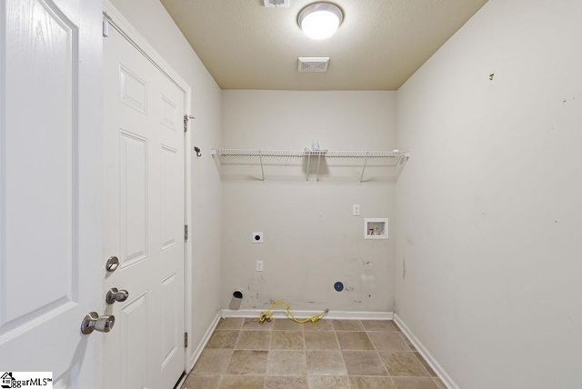 105 Eagles View Court, Easley, SC 29642