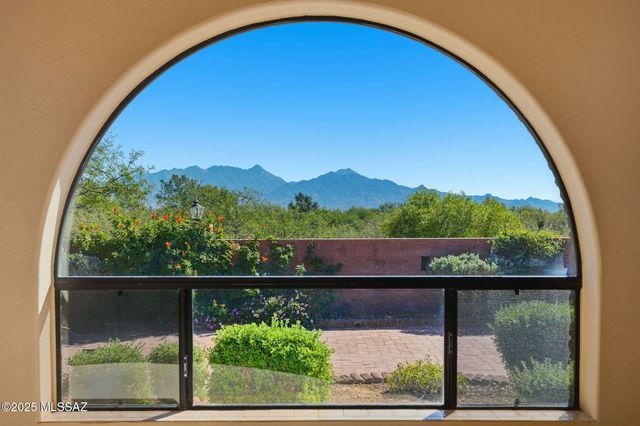 2350 S Camino Del Sol, Green Valley, AZ 85622