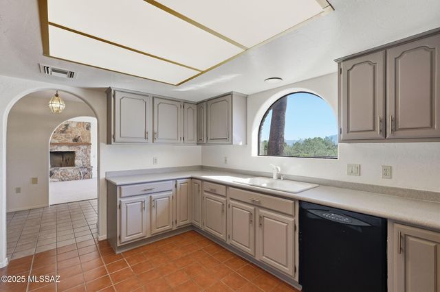 2350 S Camino Del Sol, Green Valley, AZ 85622