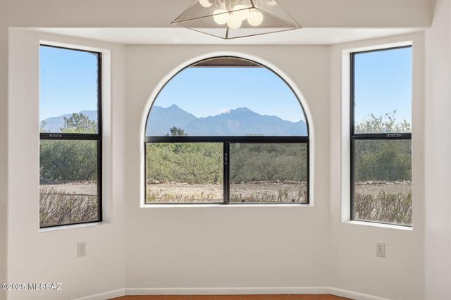 2350 S Camino Del Sol, Green Valley, AZ 85622