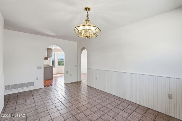 2350 S Camino Del Sol, Green Valley, AZ 85622