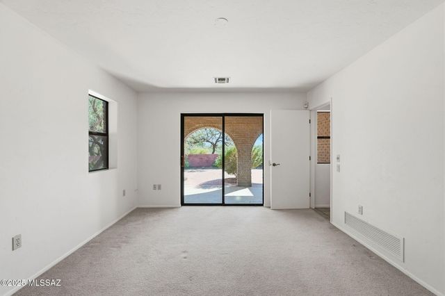 2350 S Camino Del Sol, Green Valley, AZ 85622