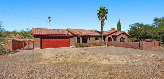 2350 S Camino Del Sol, Green Valley, AZ 85622