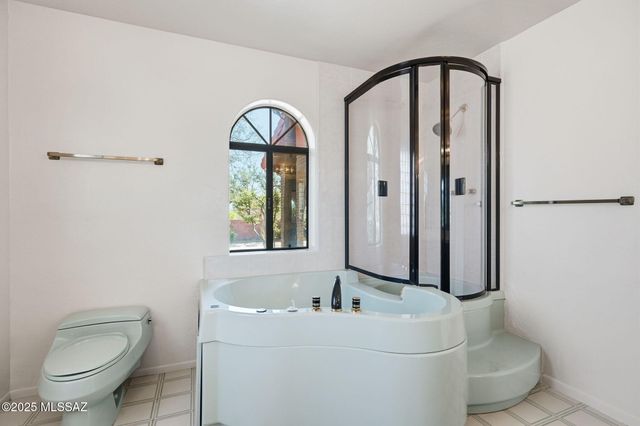 2350 S Camino Del Sol, Green Valley, AZ 85622